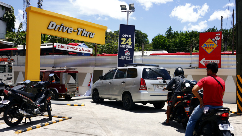 Jollibee drive-thru line