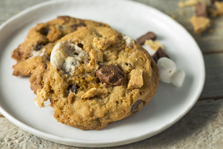 Toasted Marshmallow and Nutella Chocolate Chip Cookies