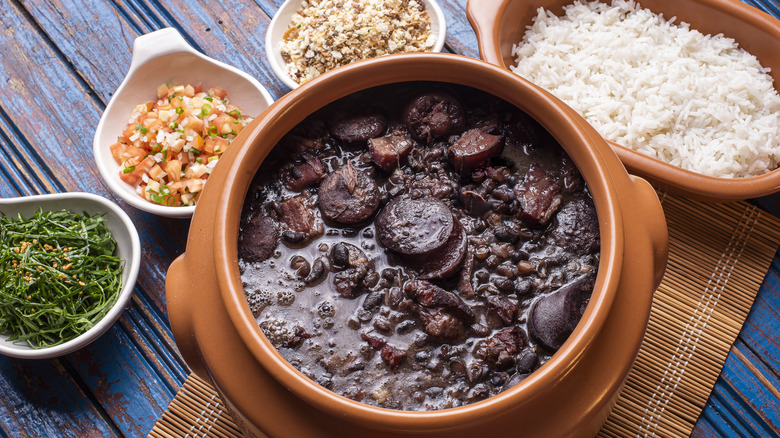 Feijoada with delicious sides