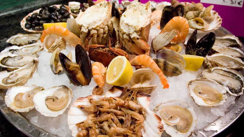 French-style seafood platter