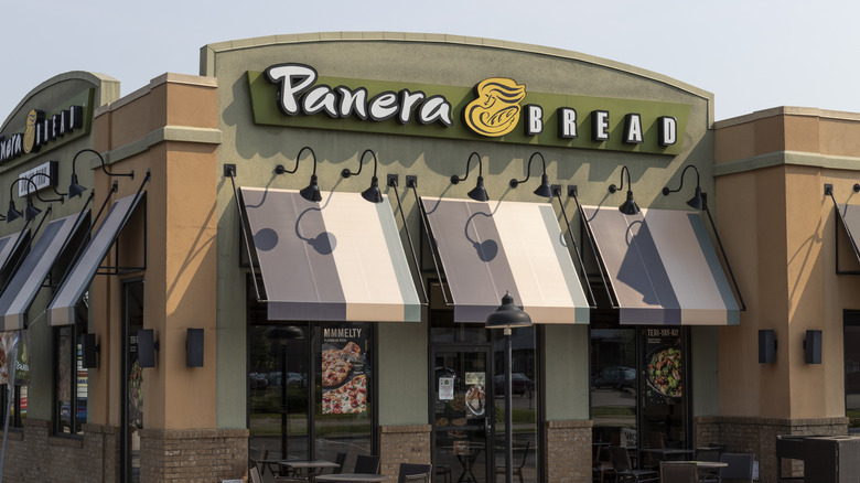 Panera Bread store front sign