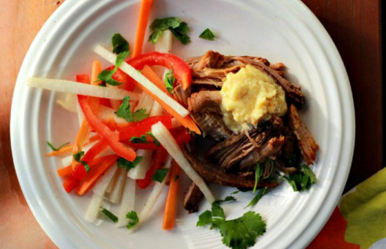 Slow-Cooker Cuban Pulled Pork With Chipotle Mayo & Jicama Slaw