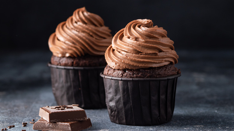 chocolate cupcake with chocolate frosting