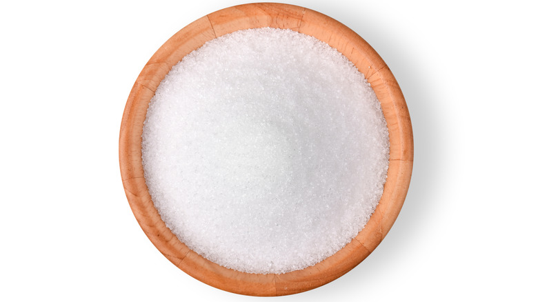 bowl of xylitol