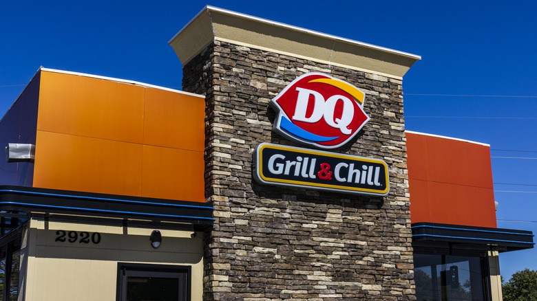 Dairy Queen restaurant exterior