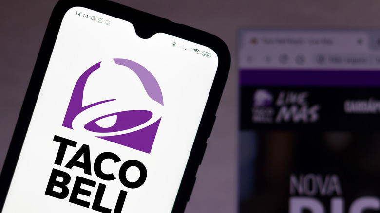 Taco Bell app on phone