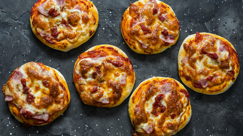 six mini pizzas