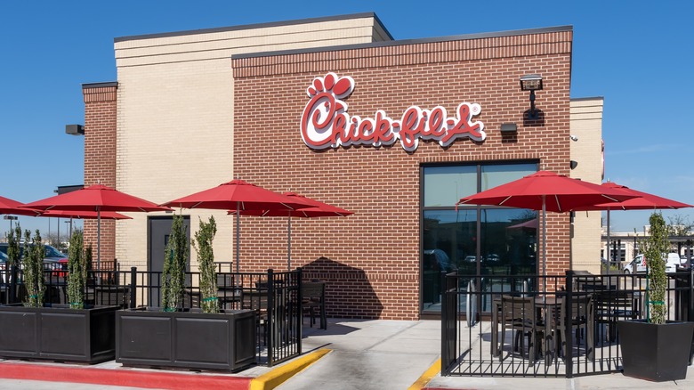 Chick-Fil-A exterior 