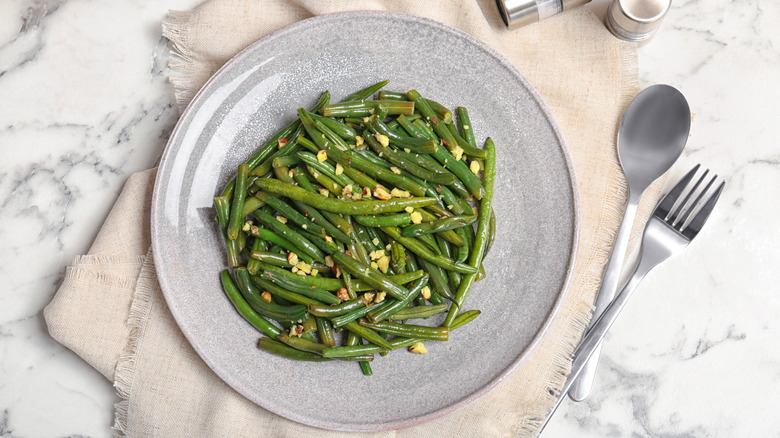 Green beans almondine on plate