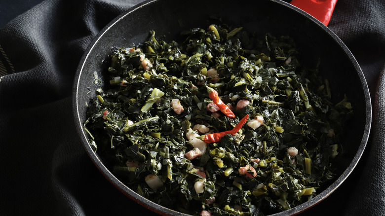 Kale braised in bacon