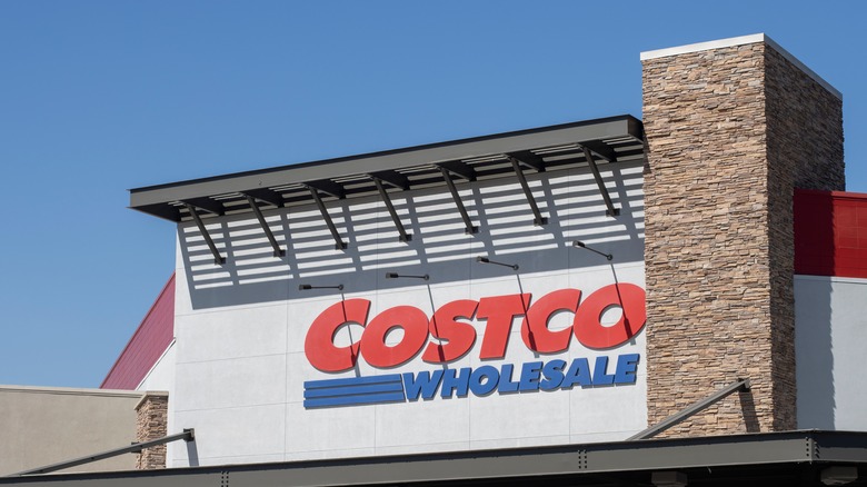 Costco exterior 