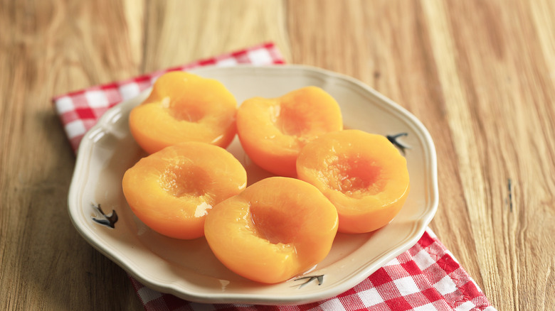 plated canned peach halves