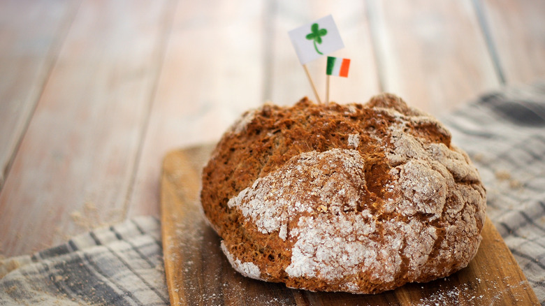 Irish brown soda bread