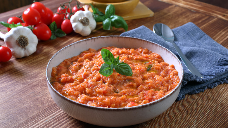 bowl of pappa al pomodoro