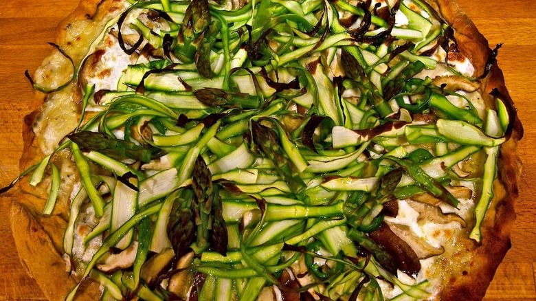 Shaved asparagus pizza