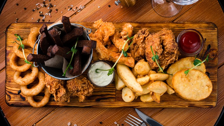 Fried food party platter