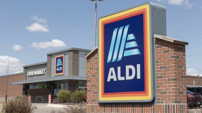 Aldi sign outside supermarket