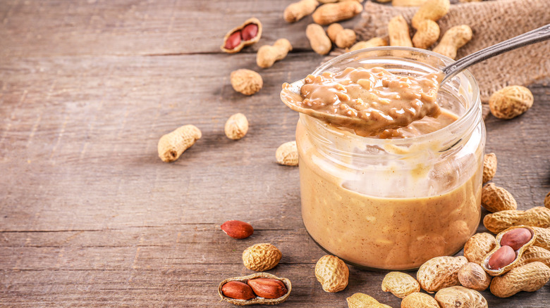 natural peanut butter in jar