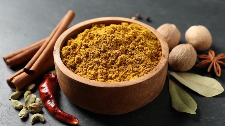 curry powder and spices