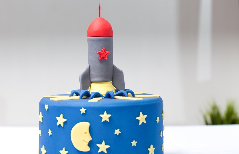 Rocket Ship Cake