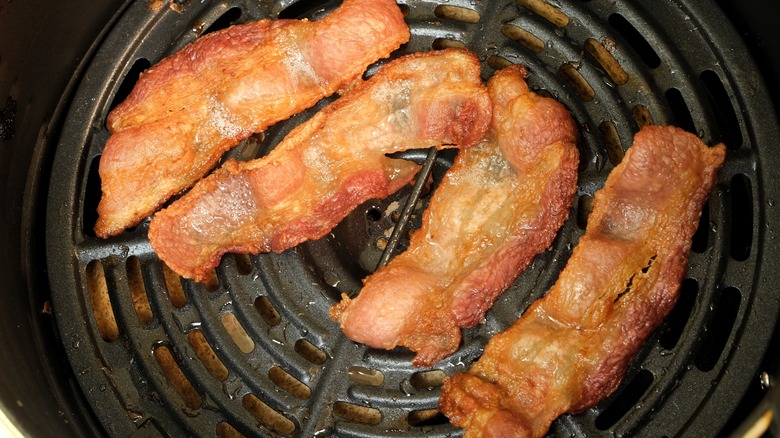 bacon slices in air fryer