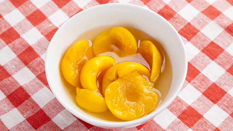 bowl of canned peaches