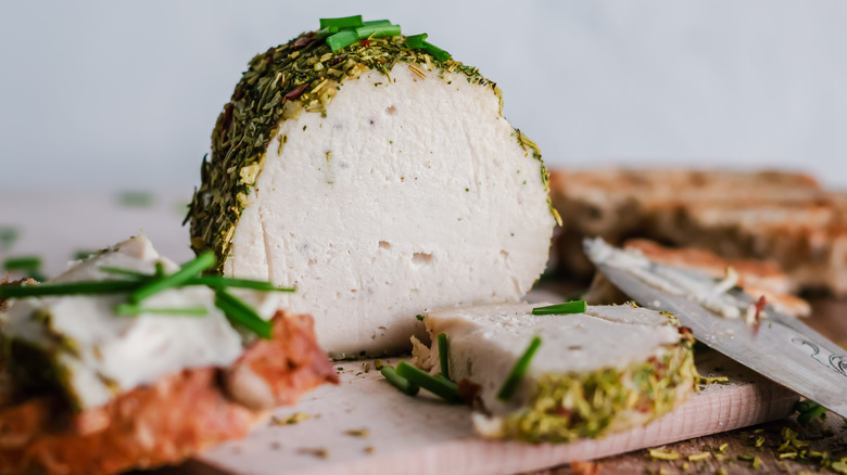 Vegan cashew cheese with herbs