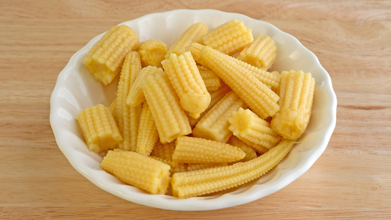 Baby corn pieces