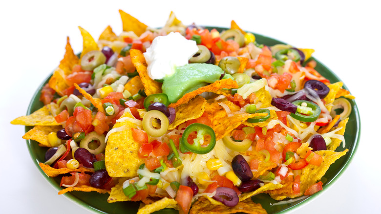 plate of nachos