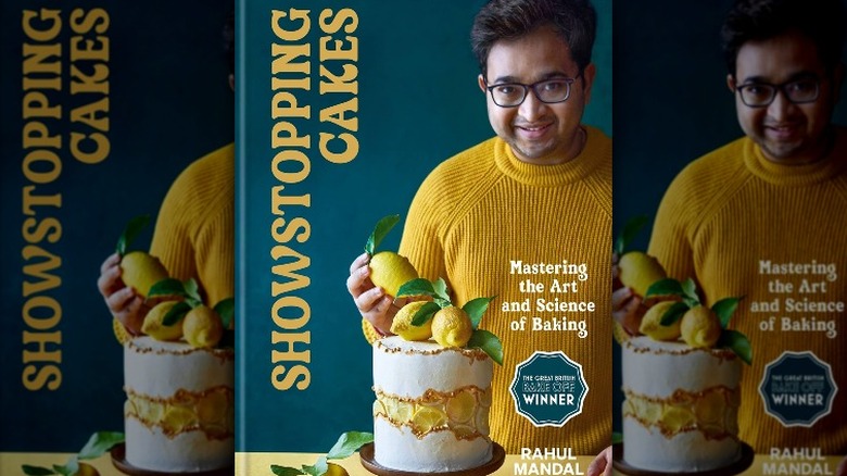 Rahul Mandal decorating lemon cake