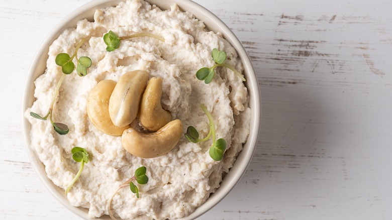 homemade vegan cashew cheese