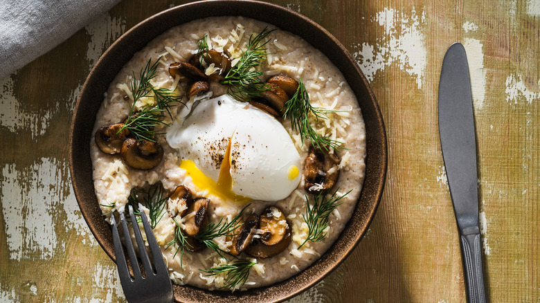 oatmeal with poached eggs mushrooms