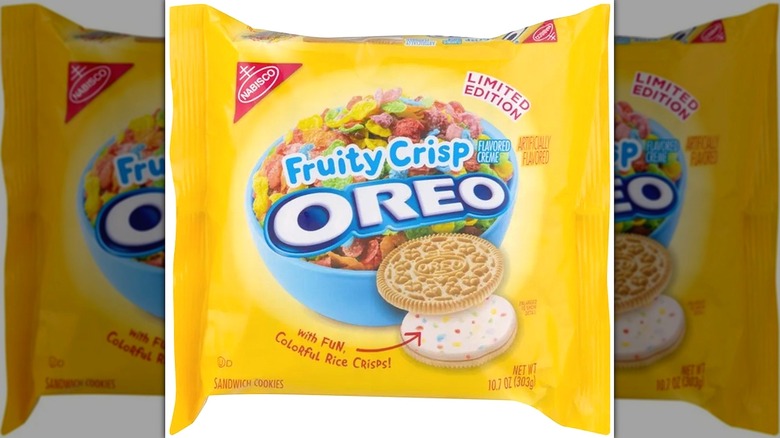 Fruity Crisp Oreos package