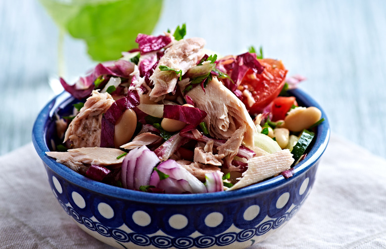 Mediterranean Tuna Salad 