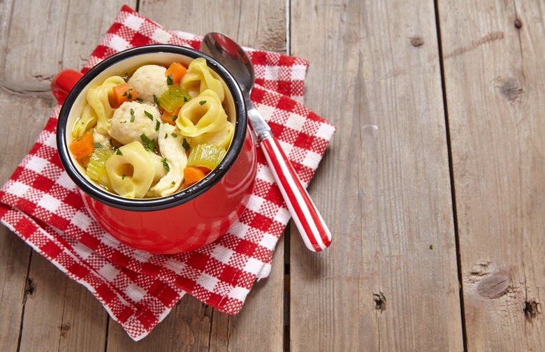 Slow-Cooker Chicken Cheese Tortellini Soup