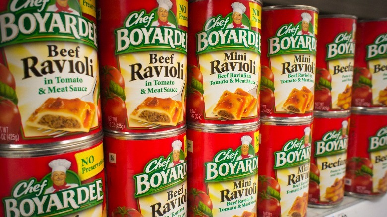 Chef Boyardee ravioli cans