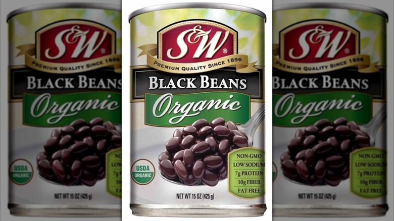 S&W black beans can