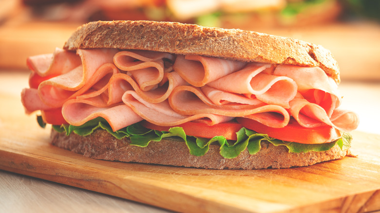 sandwich with smoked ham