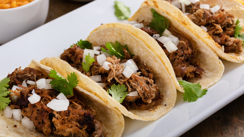 carnitas tacos