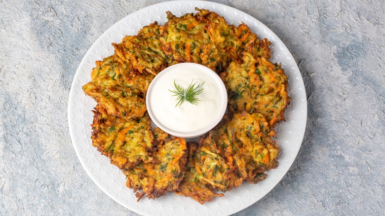 plate of mücver with yogurt