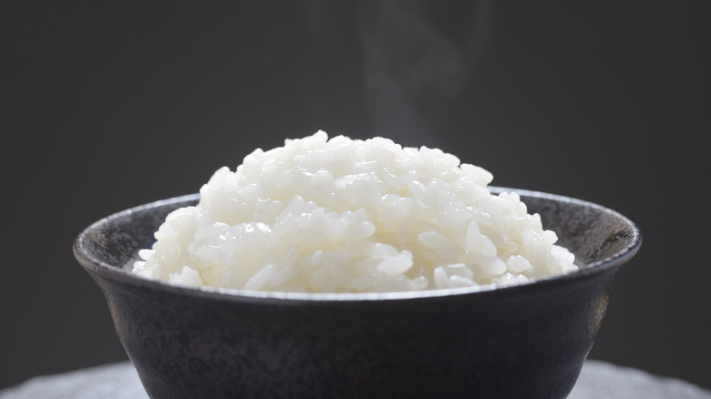 bowl of white rice