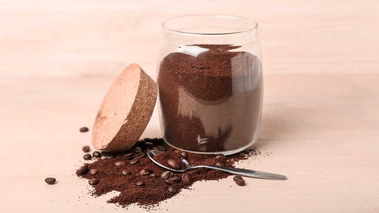 Jar and spoon with espresso