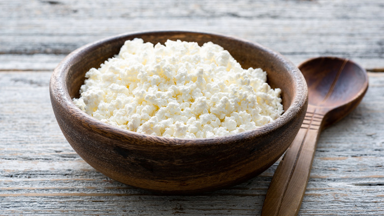 Ricotta in a wooden bowl