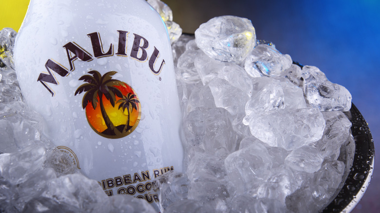 malibu rum in ice