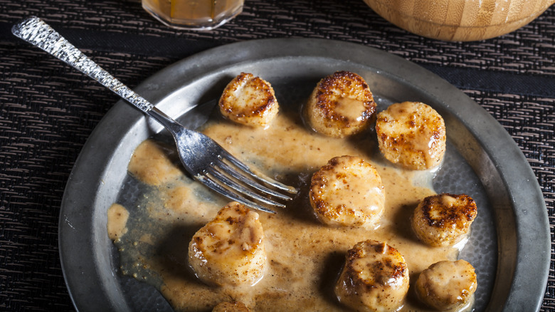 scallops in cream sauce