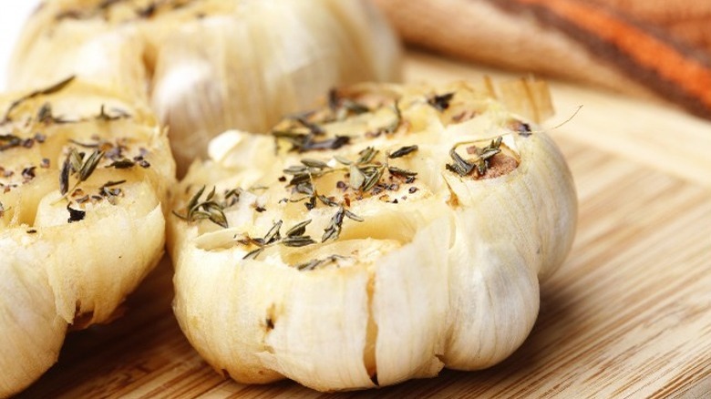 heads of roasted garlic