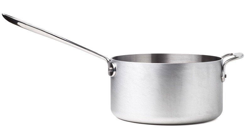 Aluminum saucepan