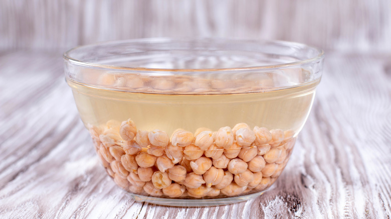 chickpeas in bowl of water