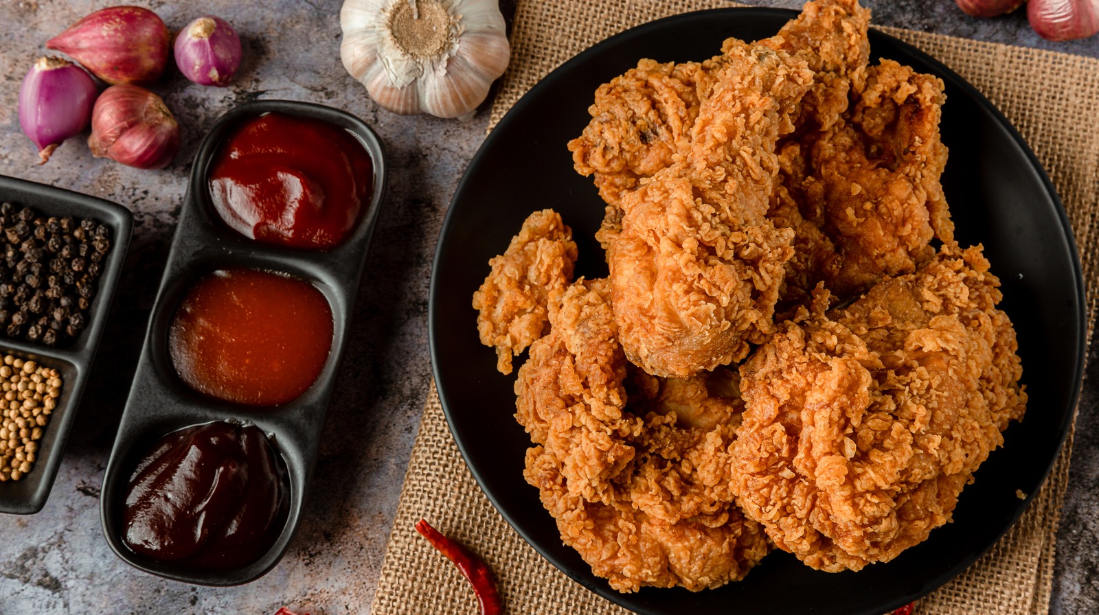 14 Of The Best Drinks To Pair With Fried Chicken