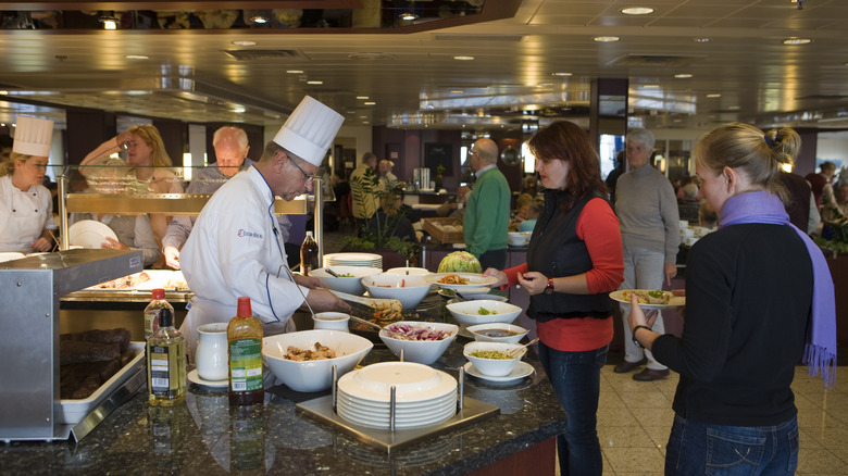 cruise ship buffet